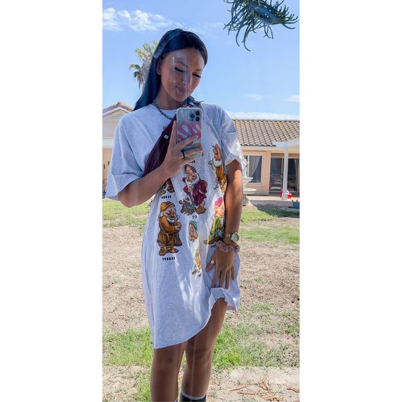 Vintage Disney Tee - Picture 3 of 4